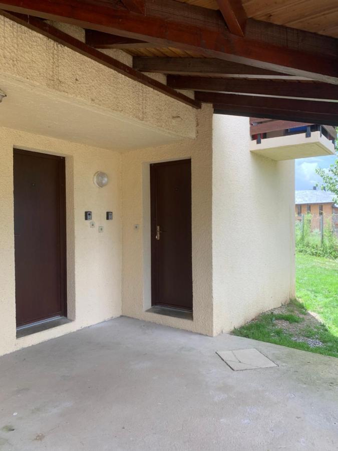 Val De Llous I 40 Apartment Sainte-Leocadie Exterior photo